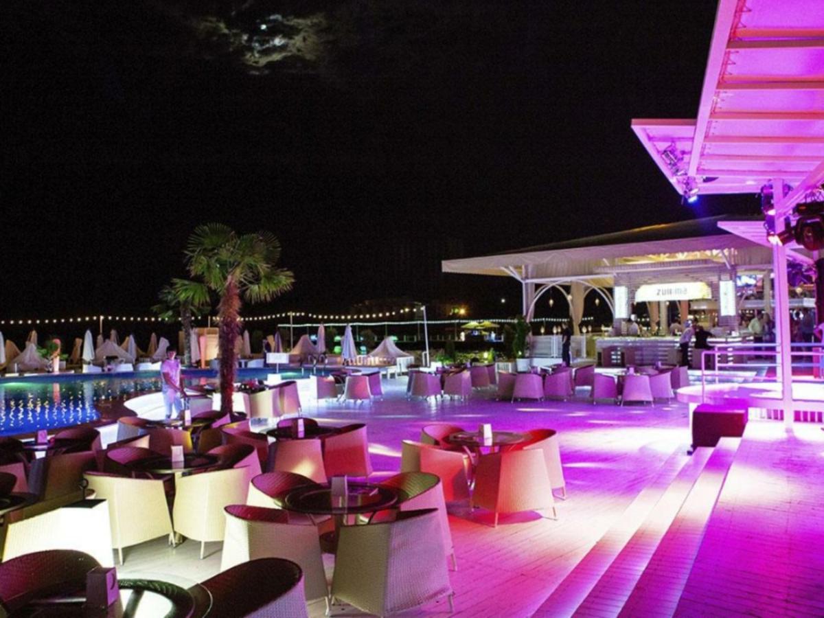 Arcadia Vip-Apartments In Golfstream Одесса Экстерьер фото