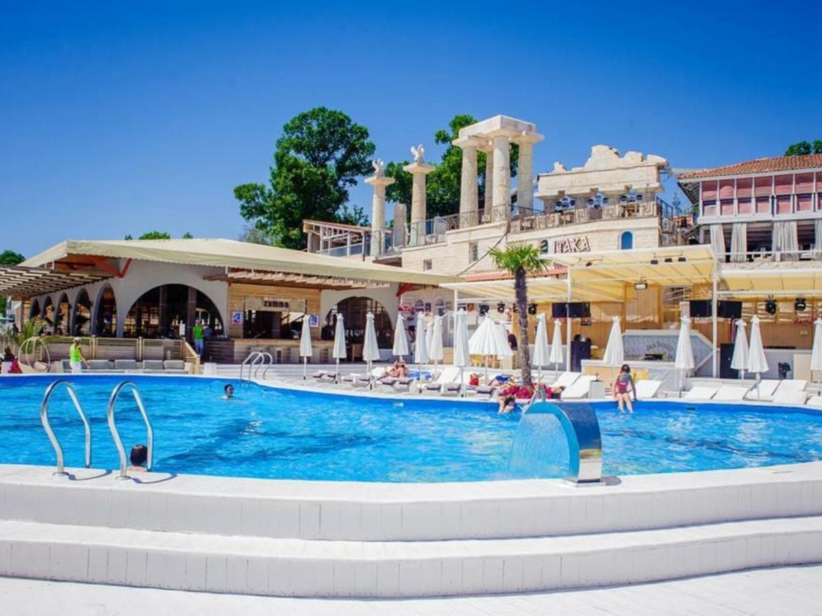 Arcadia Vip-Apartments In Golfstream Одесса Экстерьер фото