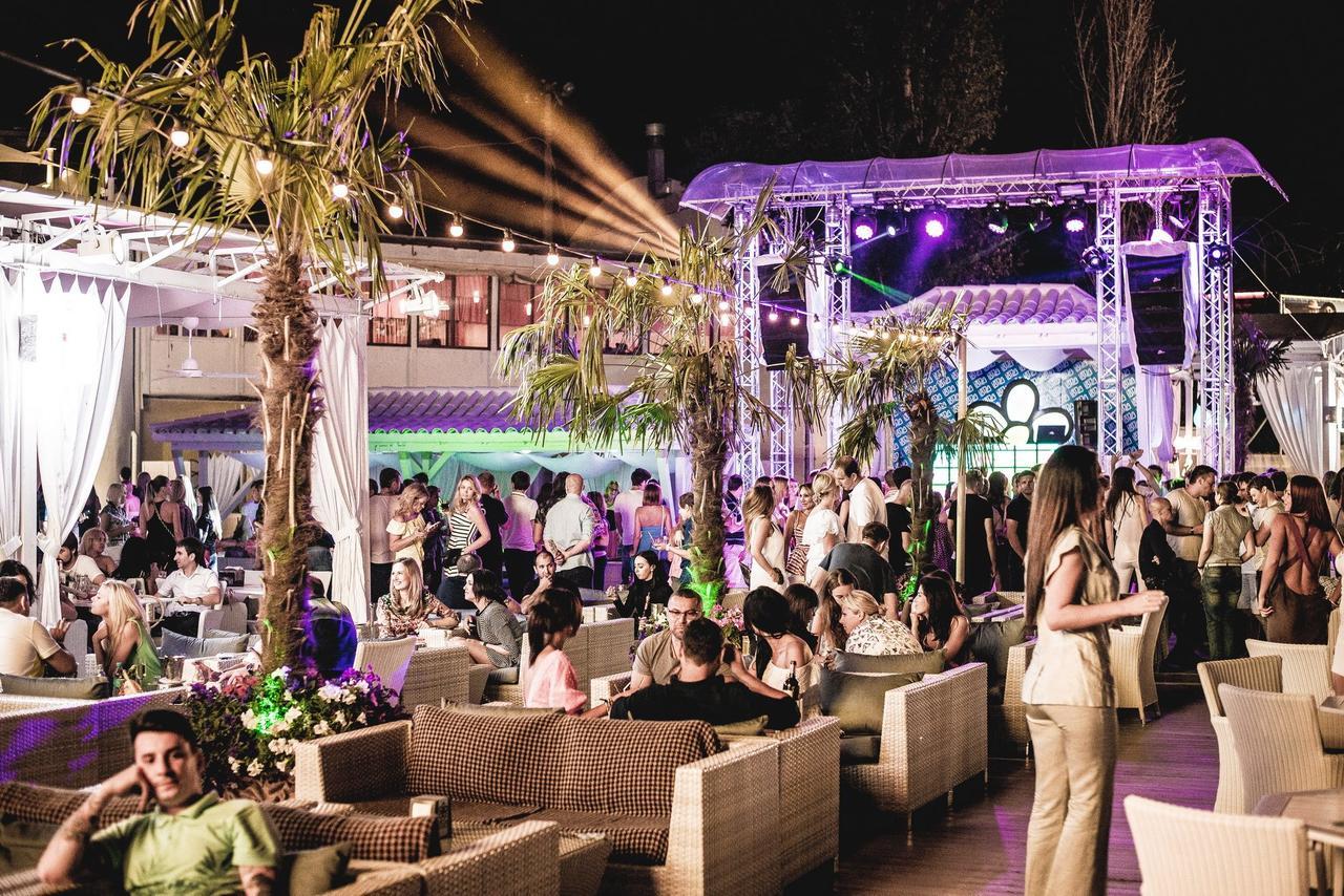 Arcadia Vip-Apartments In Golfstream Одесса Экстерьер фото